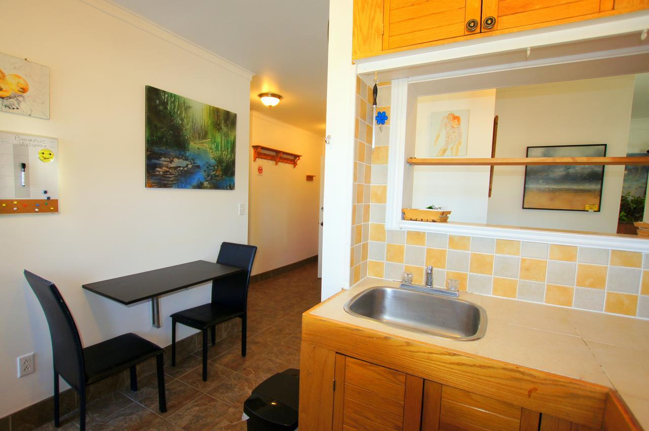 סאטון Auberge A La Fontaine מראה חיצוני תמונה